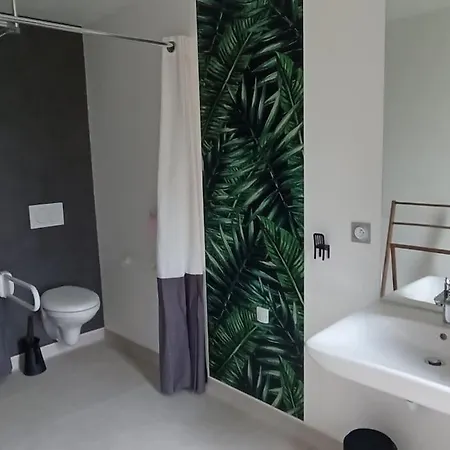 L'endroit : De Jardin Adapte Pmr 40m2 아파트 Aigrefeuille-dʼAunis