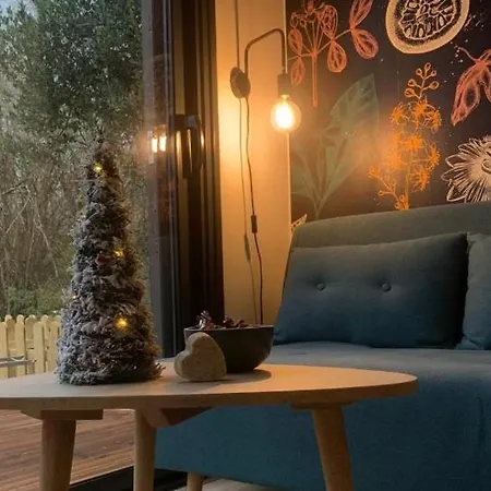 L'endroit : De Jardin Adapte Pmr 40m2 * Aigrefeuille-dʼAunis